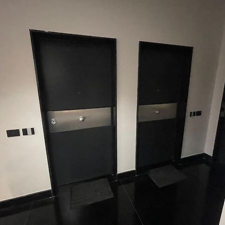 Chiaia Arcoleo House - Sofia Apartment Naples Luaran gambar