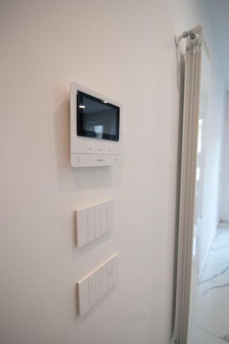 Chiaia Arcoleo House - Sofia Apartment Naples Luaran gambar